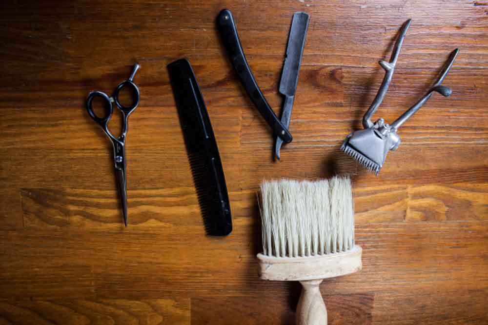 理容師の道具一式