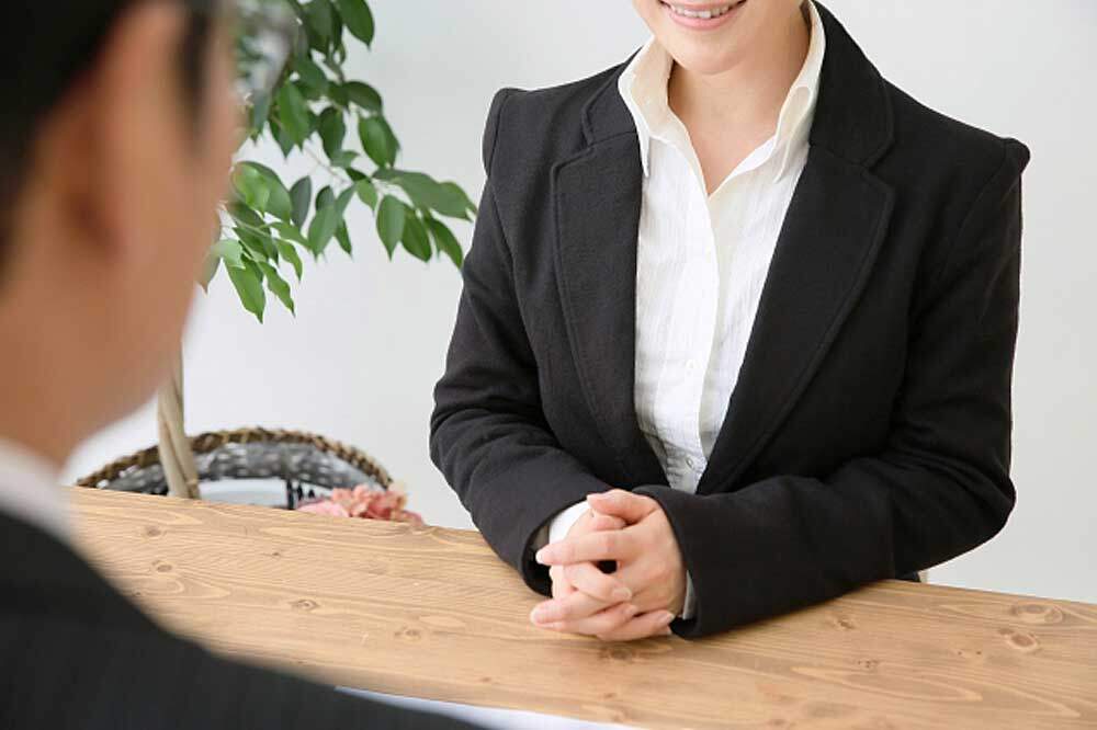 アロマの資格取得者に興味を引く女性面接官