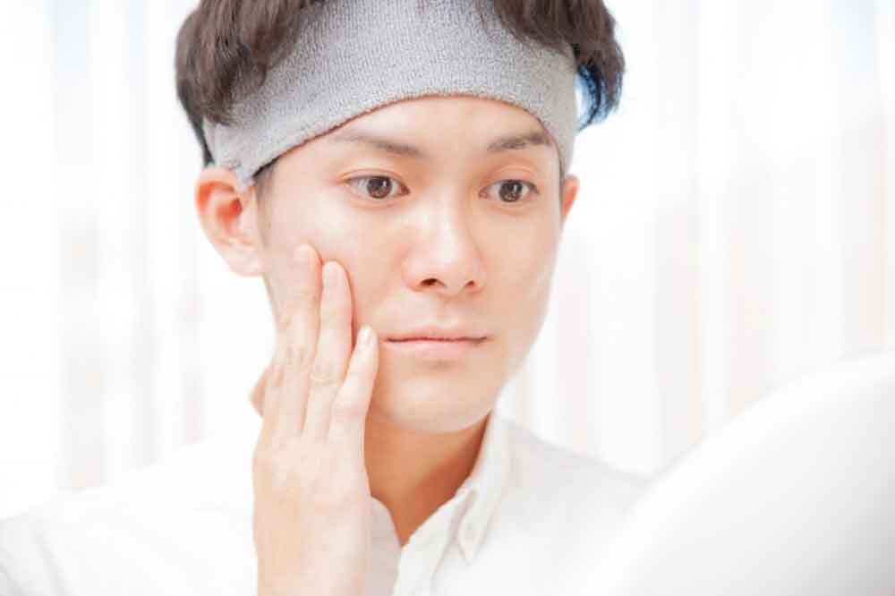 皮膚が薄い男性